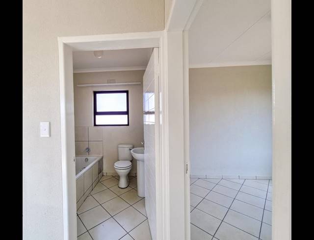 2 BEDROOM HOUSE FOR SALE IN KLIPPOORTJIE
